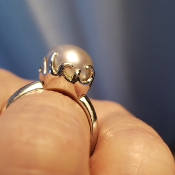 Sterling 925 Silver and grey freshwater pearl ring - Picture 4 of 8